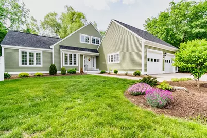 152 Straw Hill Road, Manchester, NH 03104 - Photo 1