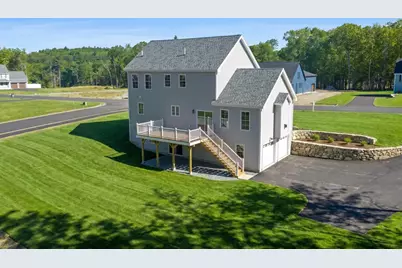 10 Blaisdell Court, Raymond, NH 03077 - Photo 3