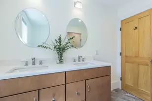57 Sherburne Ave, Portsmouth, NH 03801 - Photo 29