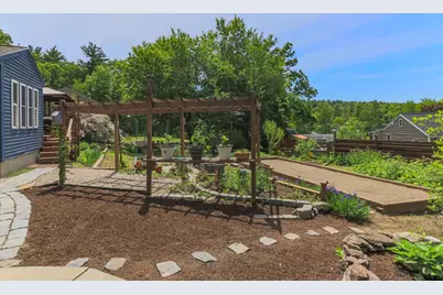 17 Island Pond Road, Hampstead, NH 03841 - Photo 43