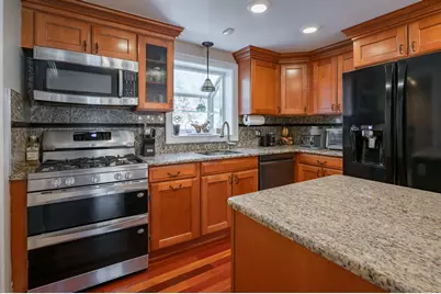 8 Ferncroft Drive, Nashua, NH 03063 - Photo 11