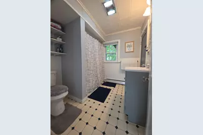 182 Madison Avenue, Berlin, NH 03570 - Photo 25