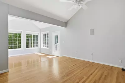 6 Meadowood Drive, Exeter, NH 03833 - Photo 15