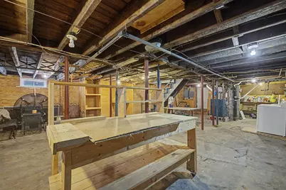 326 Walnut Street, Manchester, NH 03104 - Photo 41