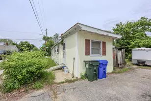 186 Peabody Ave, Manchester, NH 03109 - Photo 19