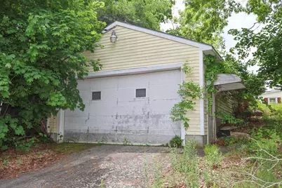 186 Peabody Avenue, Manchester, NH 03109 - Photo 17