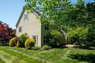7 Blue heron Dr, Dover, NH 03820 - Photo 7