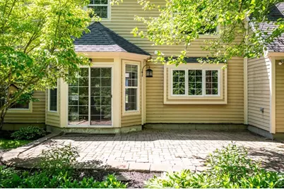 7 Blue Heron Drive, Dover, NH 03820 - Photo 9