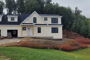 41B Windsor Ln, Hudson, NH 03051 - Photo 1