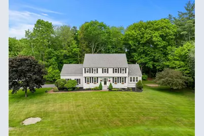 44 Brickyard Drive, Litchfield, NH 03052 - Photo 5