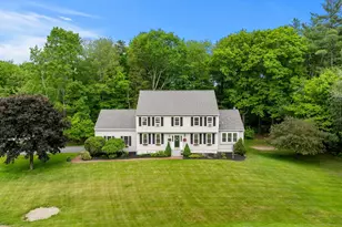 44 Brickyard Dr, Litchfield, NH 03052 - Photo 5