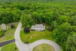 44 Brickyard Dr, Litchfield, NH 03052 - Photo 7