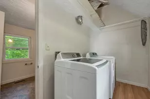 39 Summit St, Franklin, NH 03235 - Photo 21
