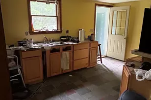 103 Mitchell Rd, Nottingham, NH 03290 - Photo 3