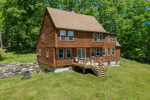 133 Hackett Hill Rd, Hooksett, NH 03106 - Photo 1