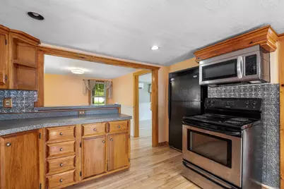 74 Glen Street, Farmington, NH 03835 - Photo 15