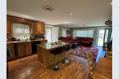 9 Doris Street, Derry, NH 03038 - Photo 3
