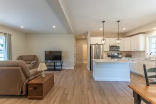 48 Beaver Brk Wy, Pelham, NH 03076 - Photo 5