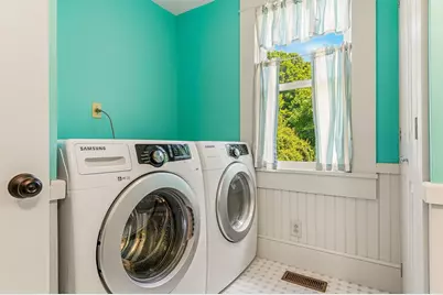 17 Rogers Street, Dover, NH 03820 - Photo 27