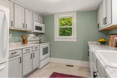 17 Rogers Street, Dover, NH 03820 - Photo 9