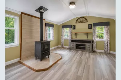 22 Susan Street, Danville, NH 03819 - Photo 17