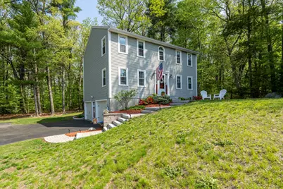 30 Royal Lane, Londonderry, NH 03053 - Photo 3