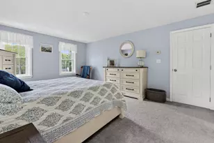 30 Royal Ln, Londonderry, NH 03053 - Photo 25