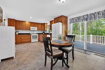 30 Royal Lane, Londonderry, NH 03053 - Photo 7