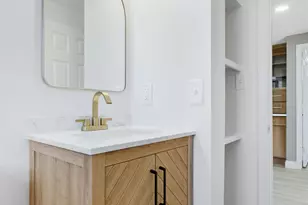 161 S Gray St, Manchester, NH 03103 - Photo 15