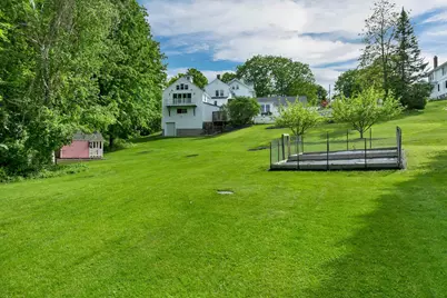 153 N Main Street, Wolfeboro, NH 03894 - Photo 3