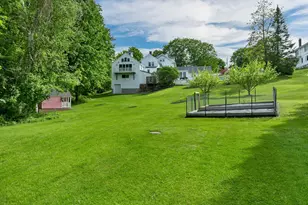 153 N Main St, Wolfeboro, NH 03894 - Photo 3