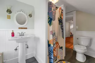153 N Main St, Wolfeboro, NH 03894 - Photo 53