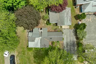 13 Elm St, Epping, NH 03042 - Photo 1