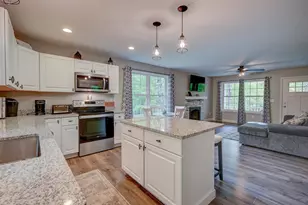 39 Timber Shore Dr, Conway, NH 03813 - Photo 11