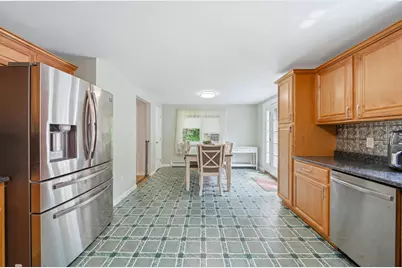 266 Main Street, Sandown, NH 03873 - Photo 9