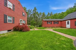 266 Main St, Sandown, NH 03873 - Photo 37