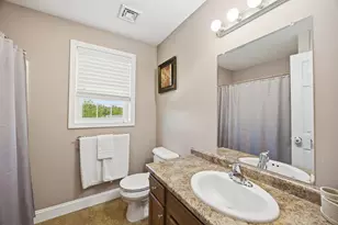 317 University Cir, Hooksett, NH 03106 - Photo 25