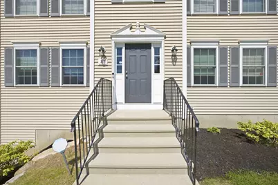 317 University Circle, Hooksett, NH 03106 - Photo 3