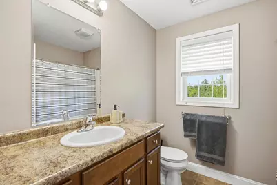 317 University Circle, Hooksett, NH 03106 - Photo 21