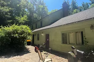 21 Albin Rd, Bow, NH 03304 - Photo 1