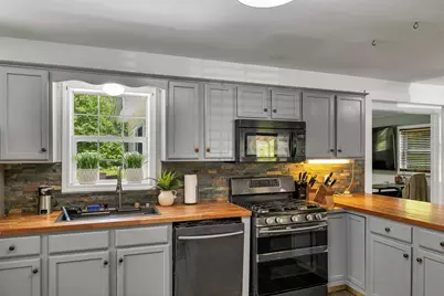 7 Overlook Drive, Center Harbor, NH 03226 - Photo 15