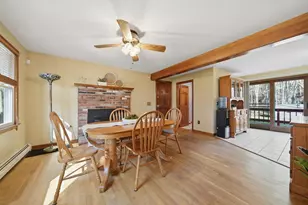 27 Winslow Farm Rd, Hudson, NH 03051 - Photo 5