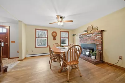 27 Winslow Farm Road, Hudson, NH 03051 - Photo 3