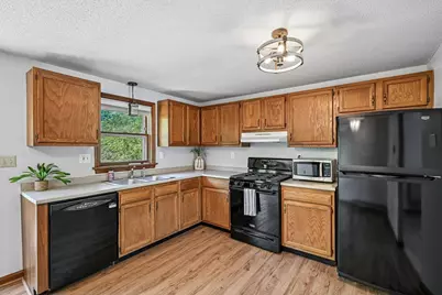 82 Derryfield Road #L, Derry, NH 03038 - Photo 11