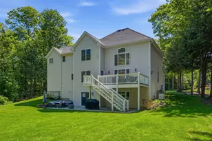 61 Farm View Ln, Gilford, NH 03249 - Photo 5