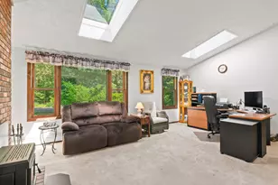 19 Wedgewood Dr, Londonderry, NH 03053 - Photo 13
