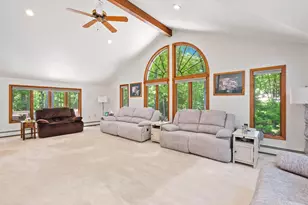 19 Wedgewood Dr, Londonderry, NH 03053 - Photo 5