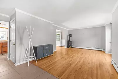 11 Dover Street, South Burlington, VT 05403 - Photo 17