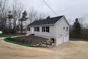 12 Winsor Way, New Durham, NH 03855 - Photo 3