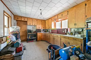 44 Alpine St, Gorham, NH 03581 - Photo 11